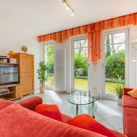 Haus Dünenwald 15 - Sonneninsel Apartment Zinnowitz